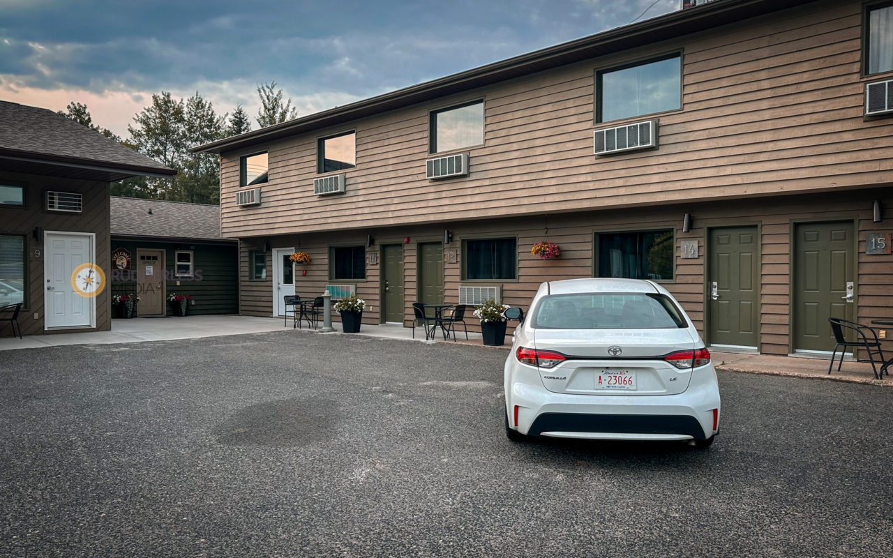 accommodations kenora