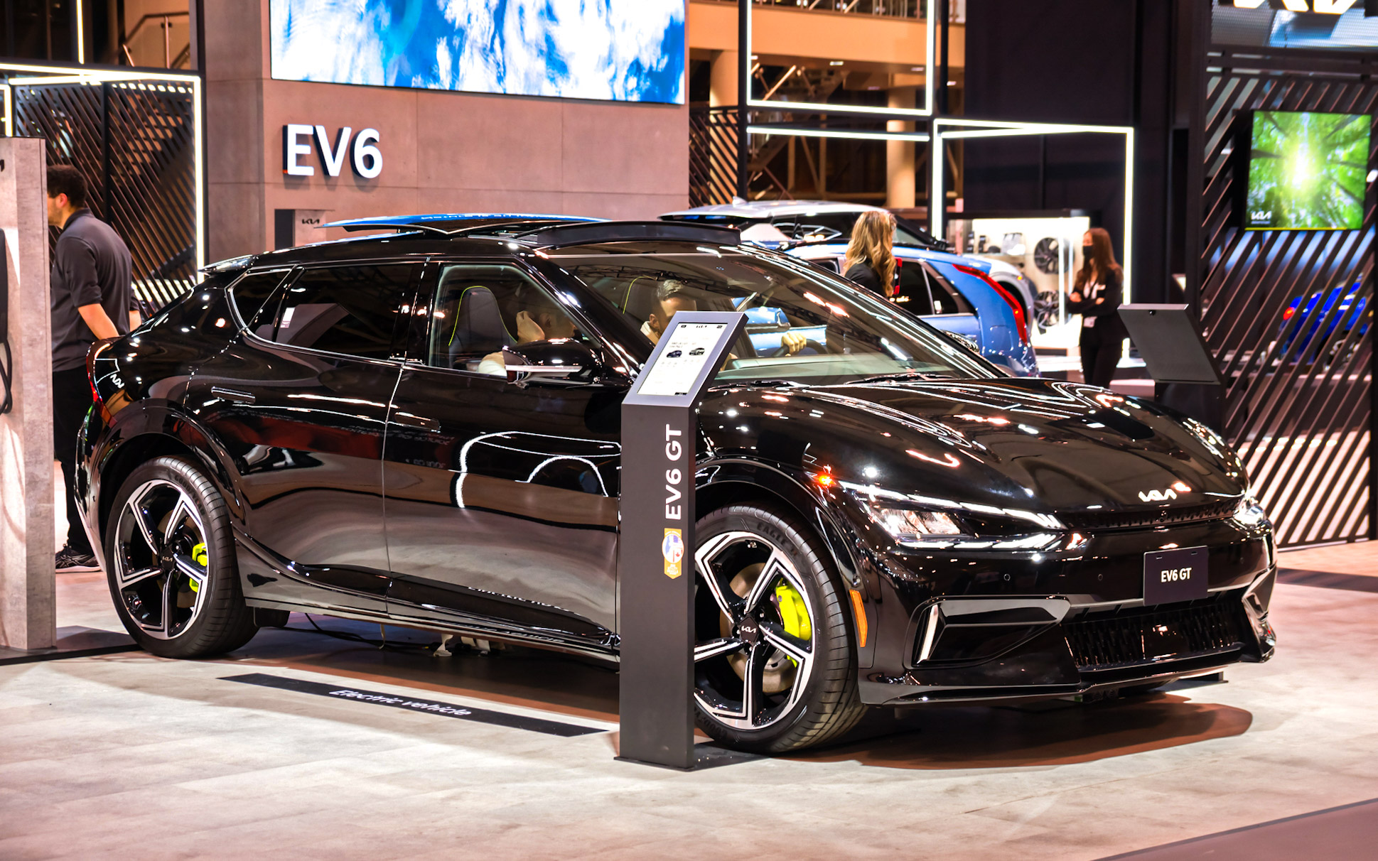 electric vehicles ontario