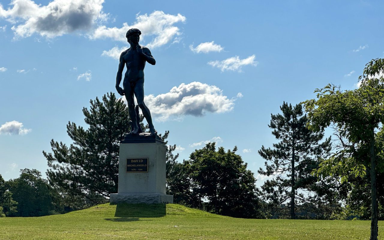 explore buffalo 42