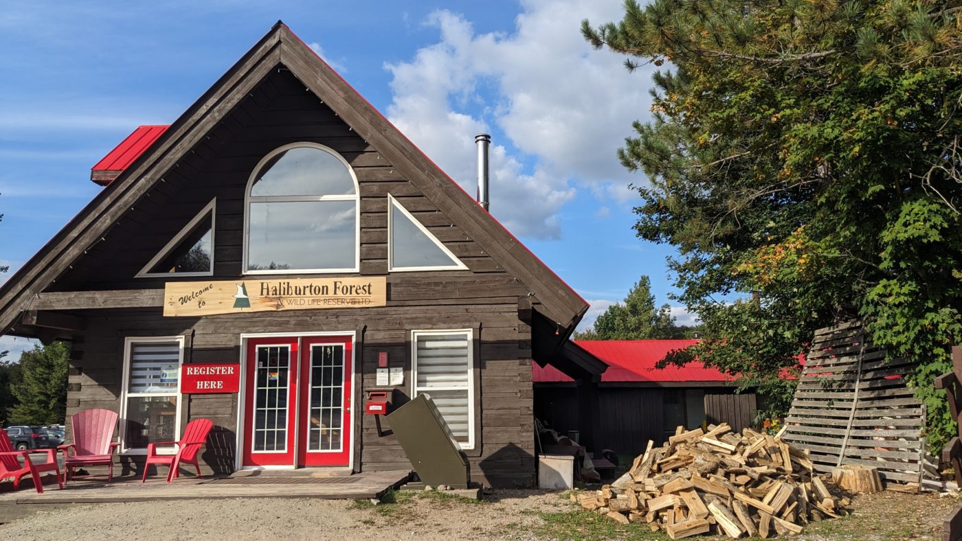 haliburton ontario hotels