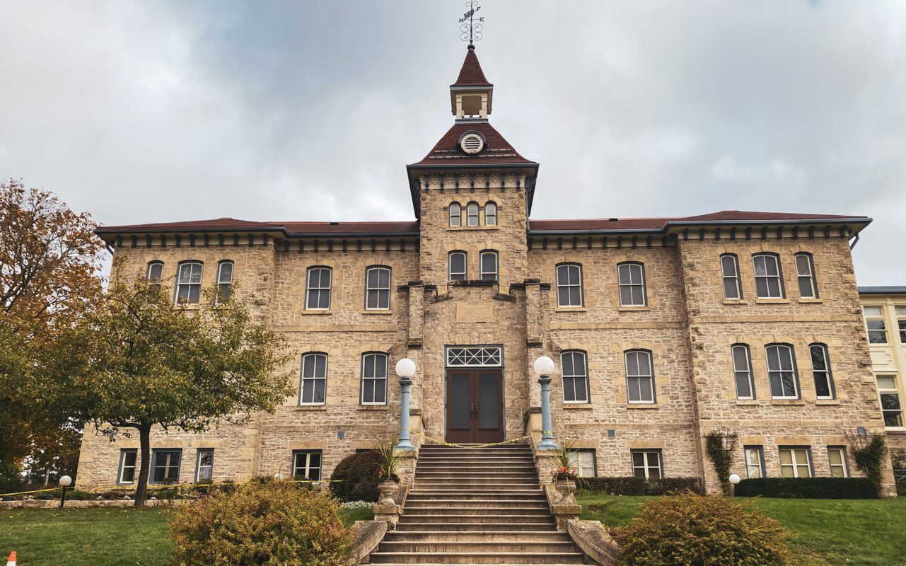 large brick building in Fergus, Ontario | best road trips from toronto