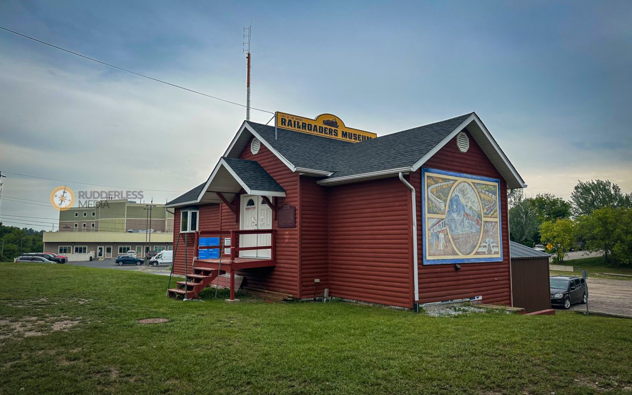 kenora attractions