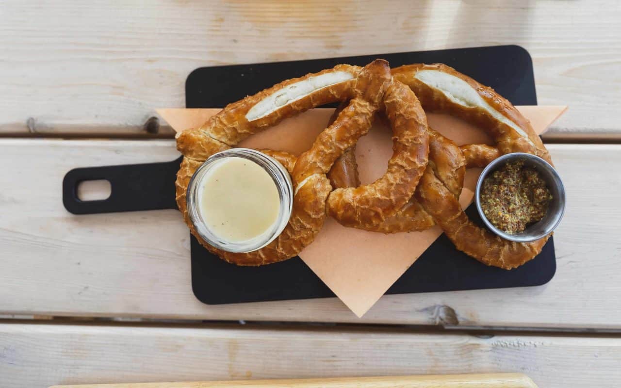places to eat in elora-3