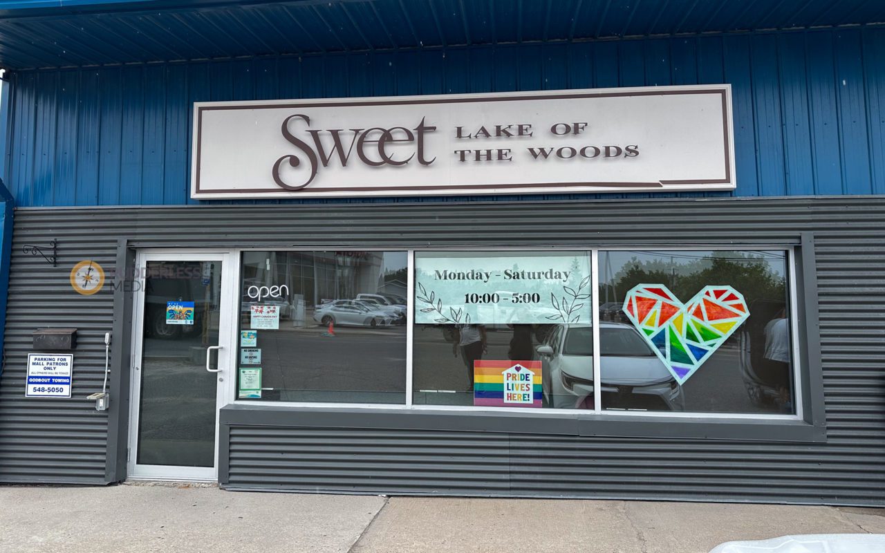 restaurants in kenora