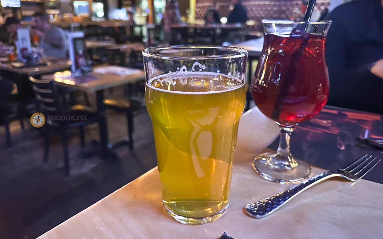 restaurants in laval quebec
