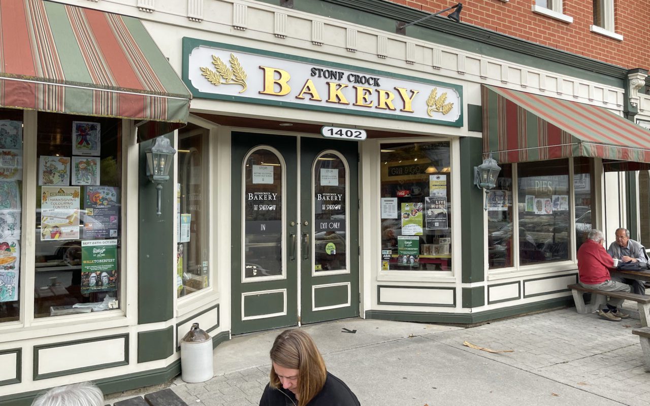 Front door of Stone Crock Bakery | st jacobs kitchener