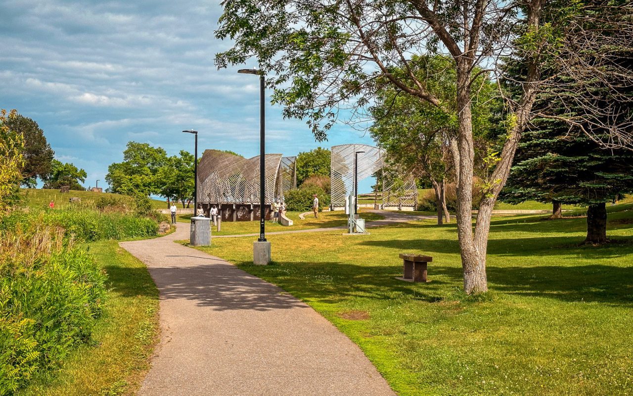things to do in thunder bay today