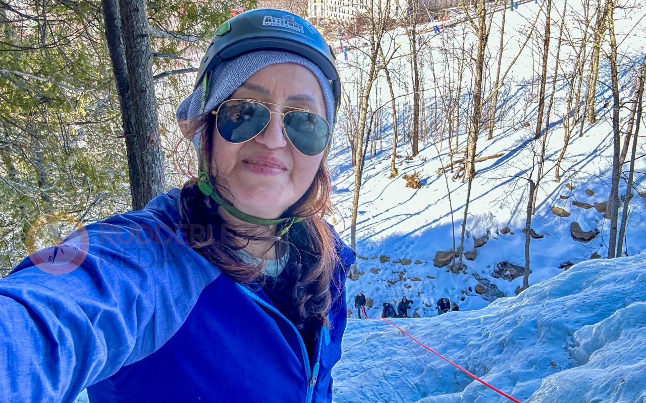 a woman taking a selfie in the snow - winter road trip from toronto-2