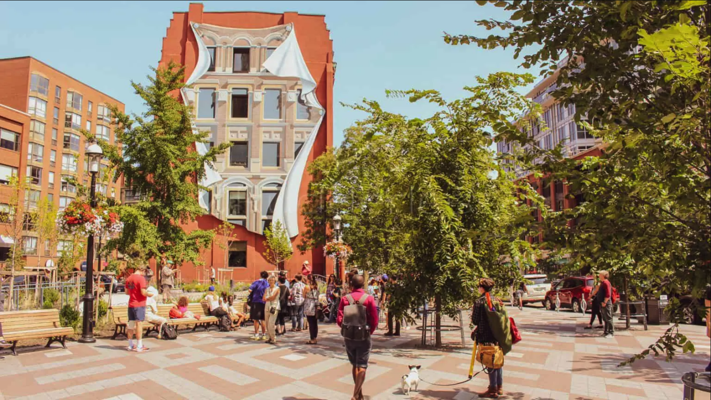 places to visit in toronto