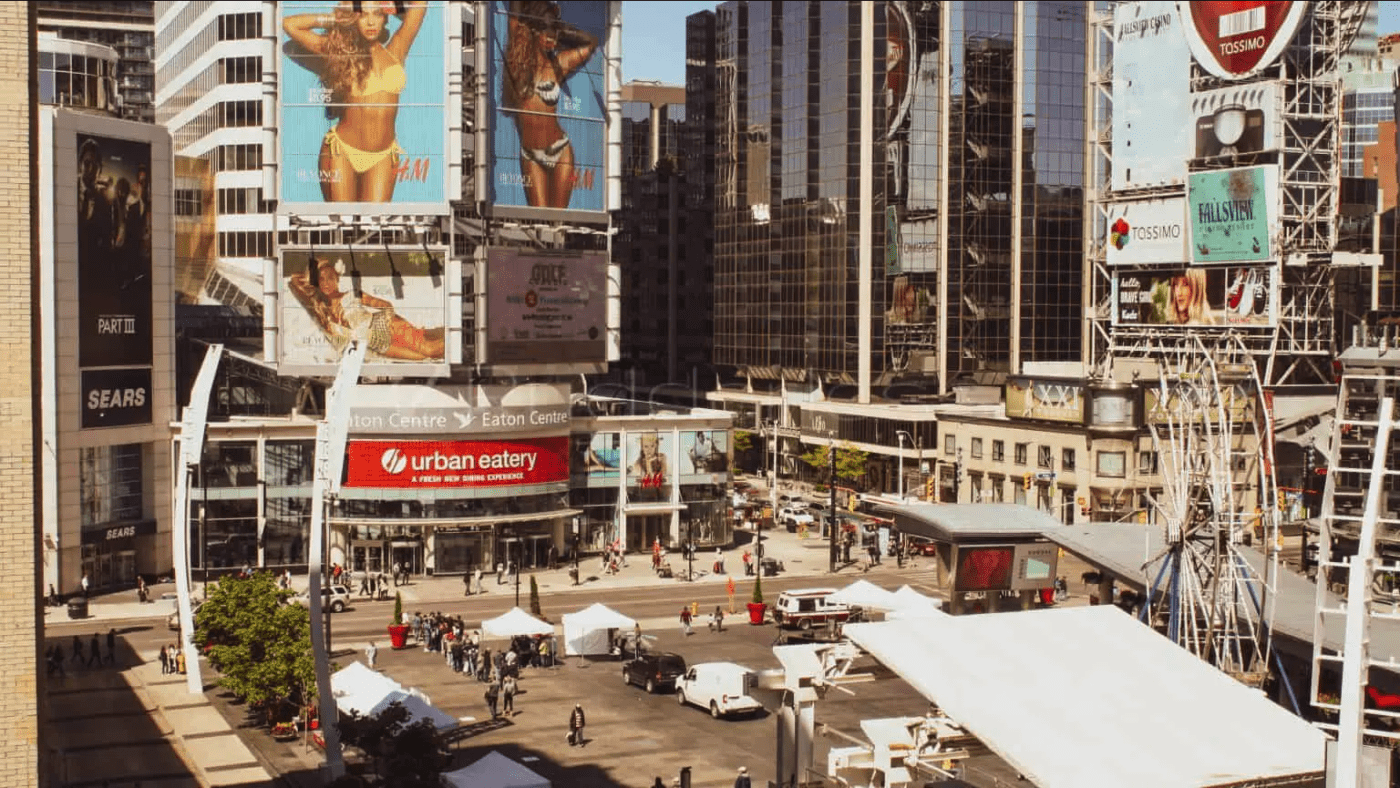 places to go in toronto