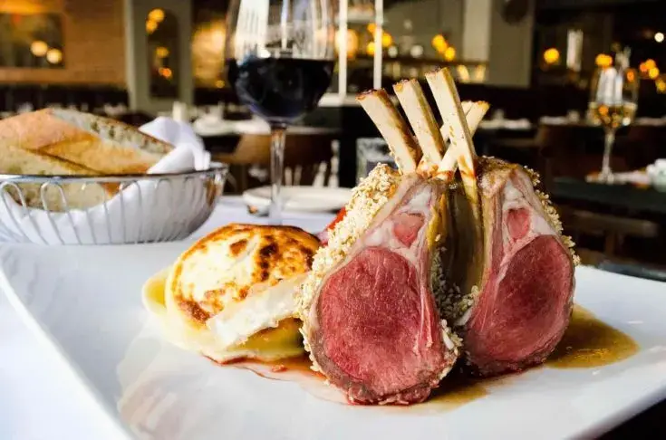 things to visit in montreal
